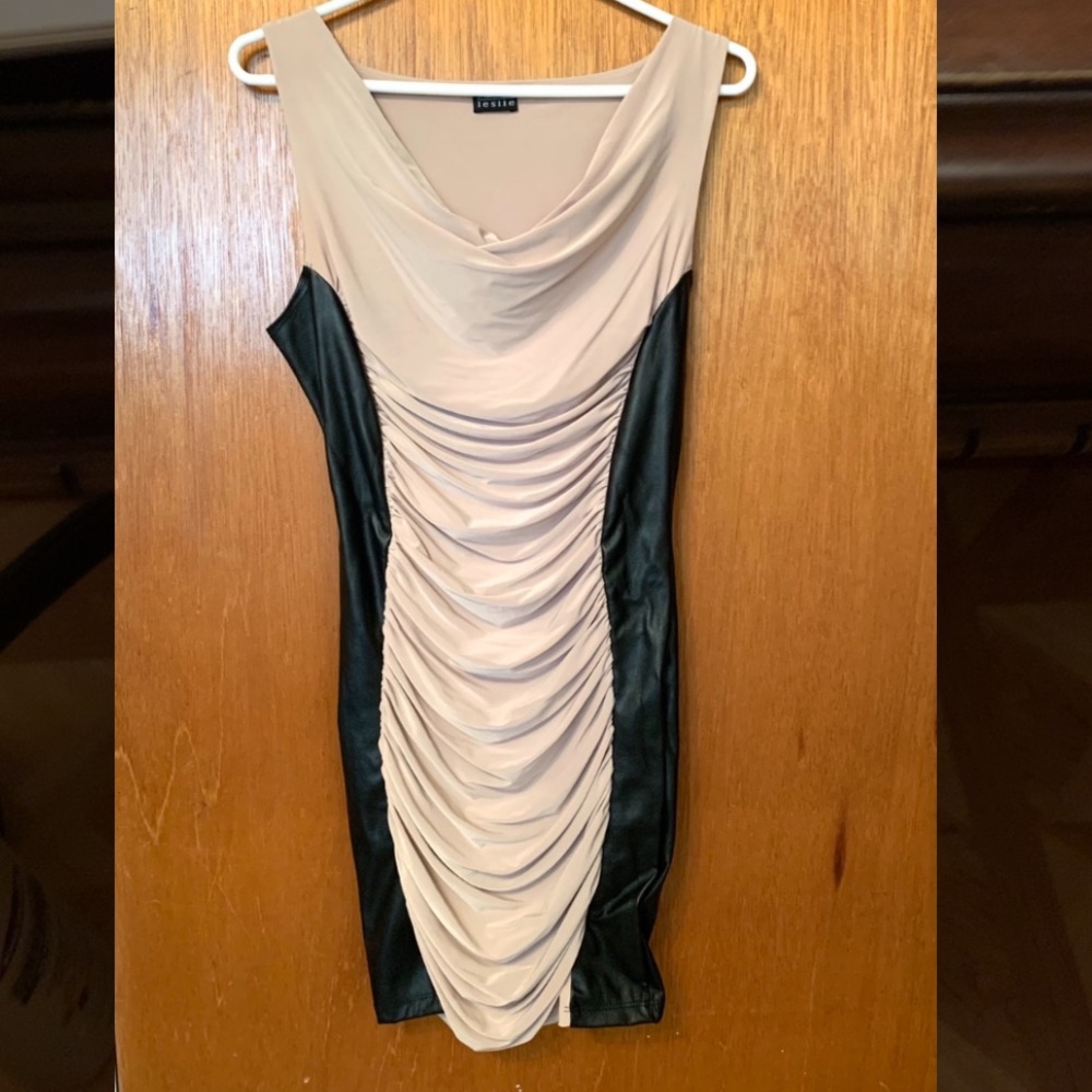 Women’s sleeveless cocktail dress
